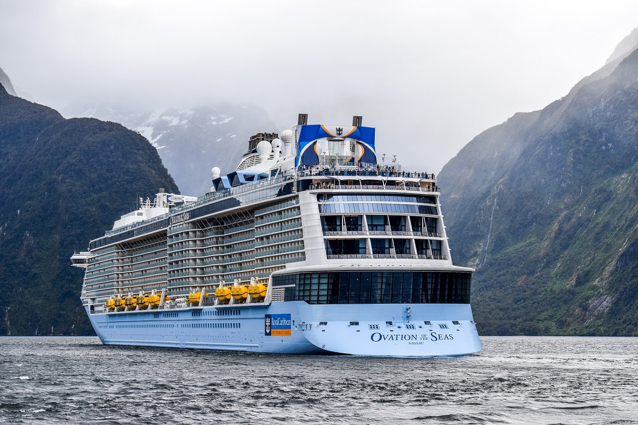 Paihia Cruise Ship Tours